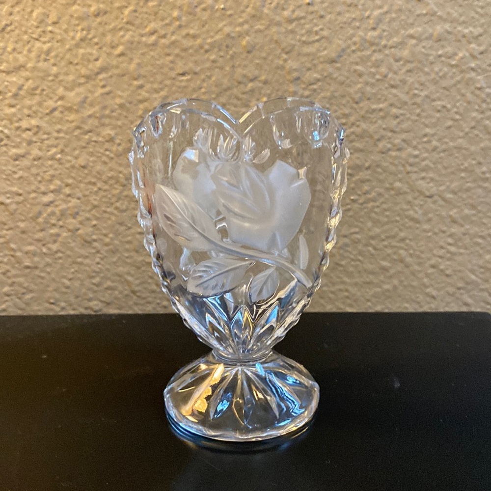 Crystal mini vase